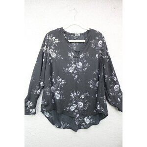Torrid Long Sleeve Silky Floral Blouse-Size 00-M/L(10)